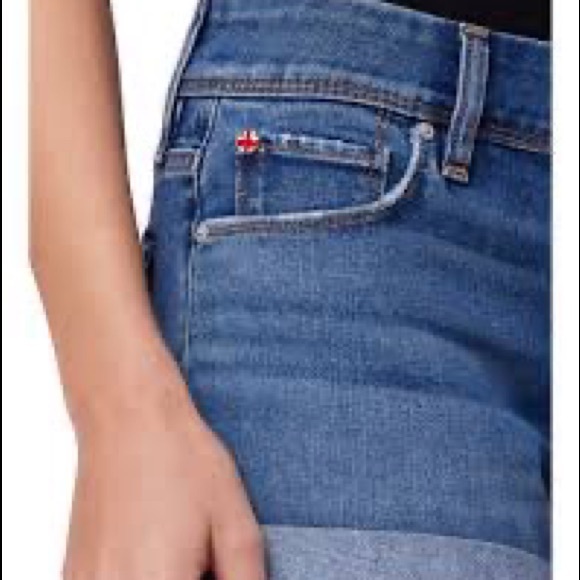 HUDSON Women's Croxley Mid Rise, Cuffed, Jean Short - Picture 4 of 7